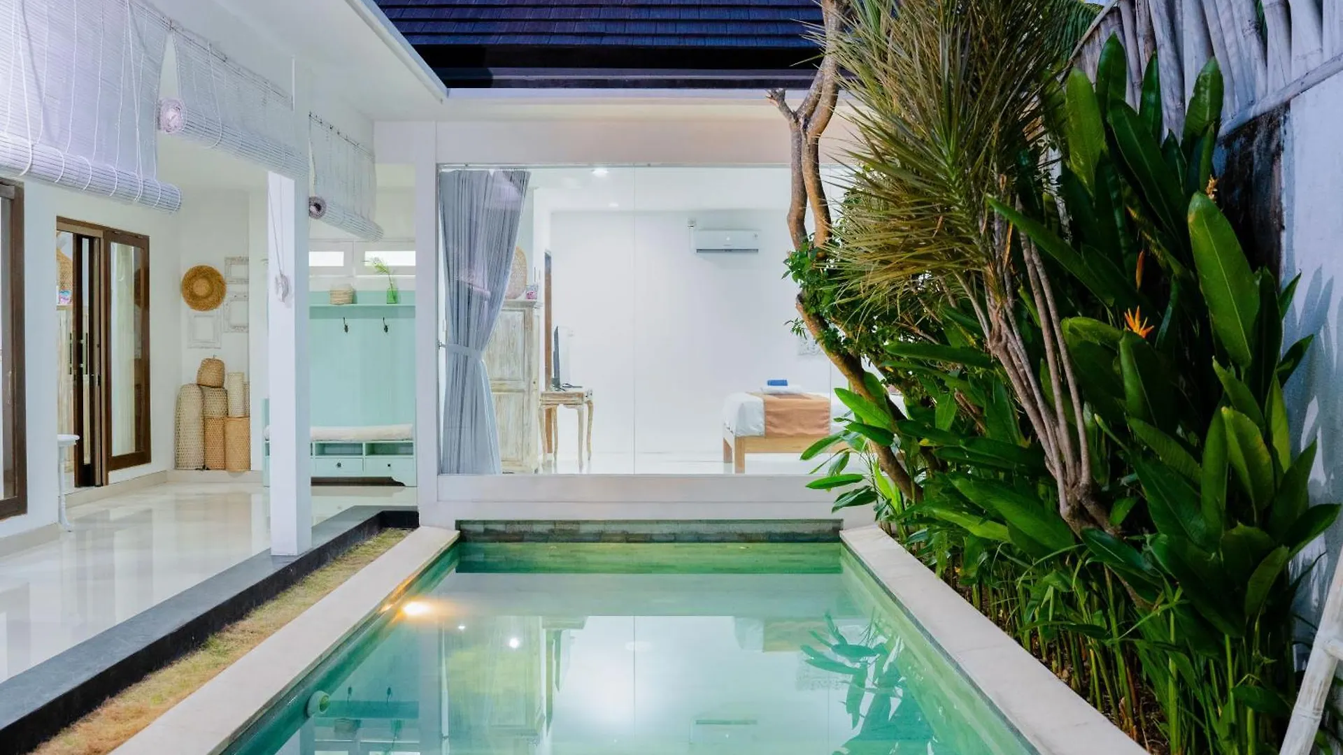 Villa Between Seminyak & Canggu